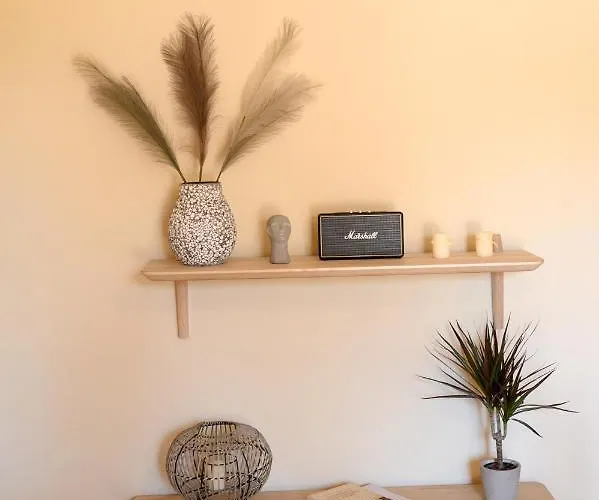 Monastery Apartment, A Unique House דירה *