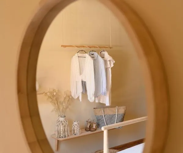 דירה Monastery Apartment, A Unique House *